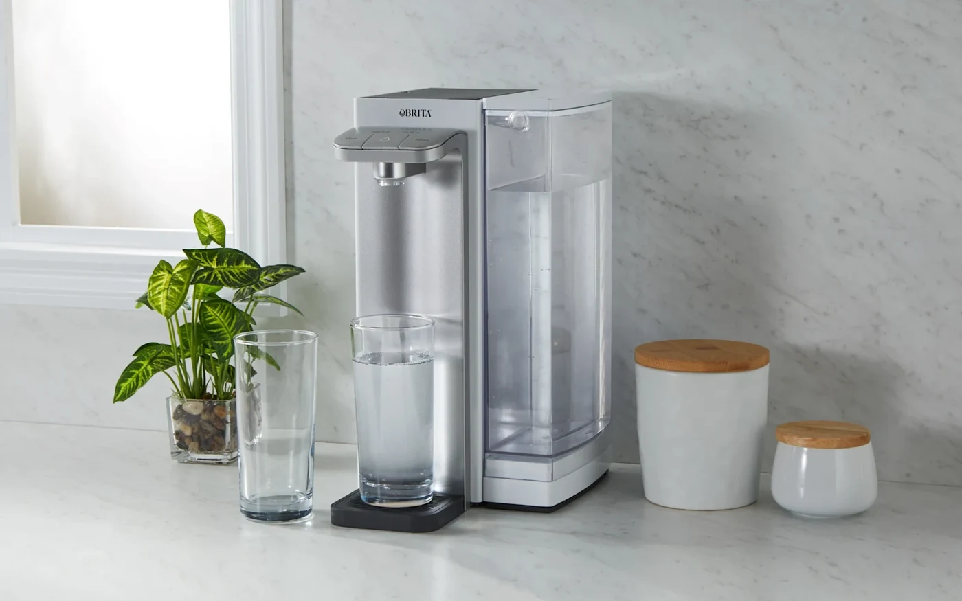 Brita Hub Countertop Water Filter System – renters who want instant dispensing and a larger reservoir